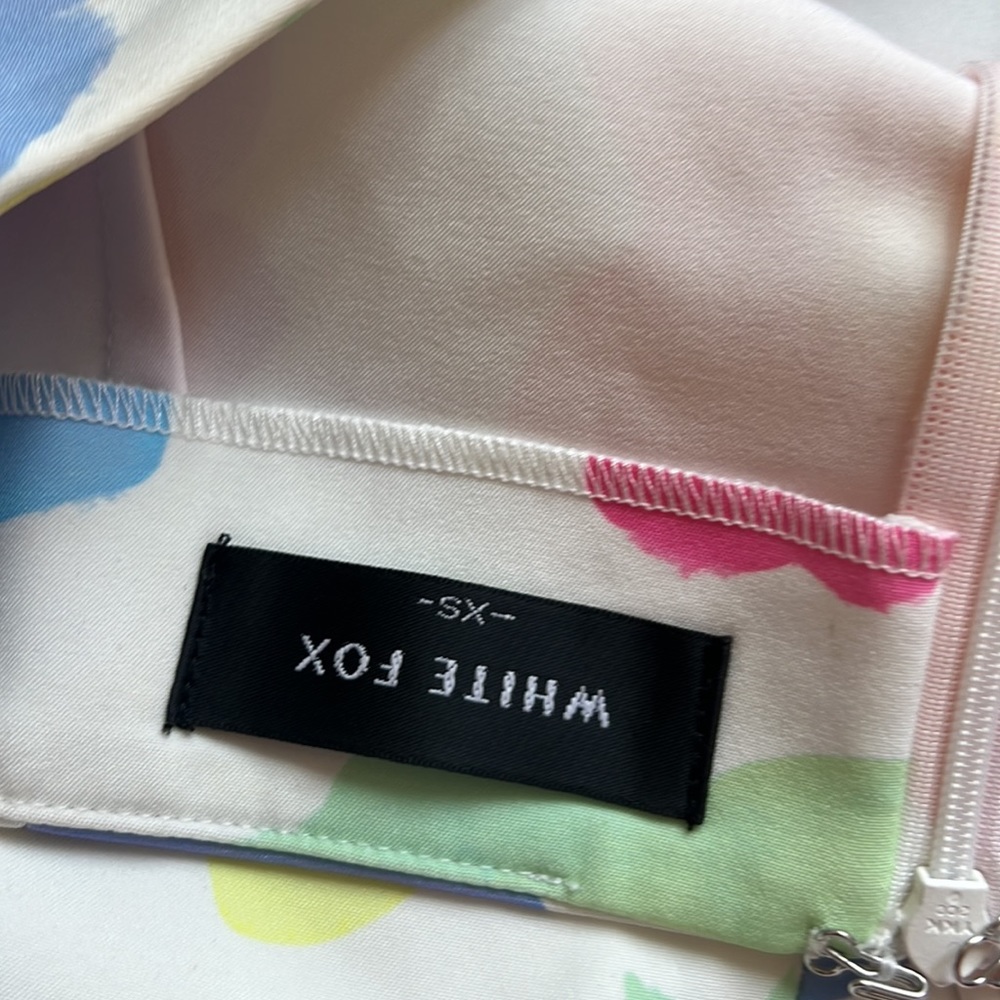 White Fox Floral Skirt - Picture 6 of 6